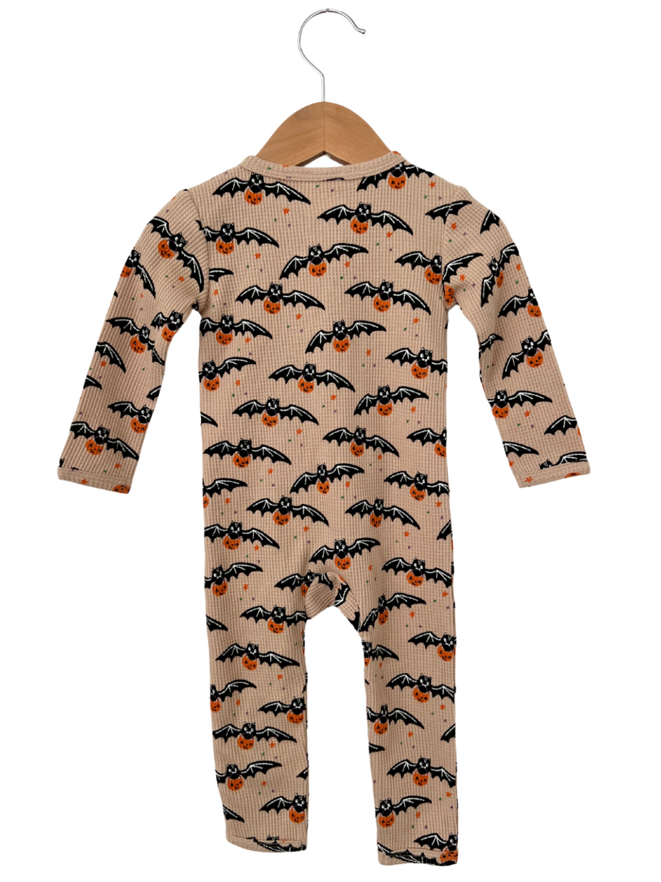 files/organic-waffle-basic-zip-romper-tan-trick-or-treating-bat-2-a.png