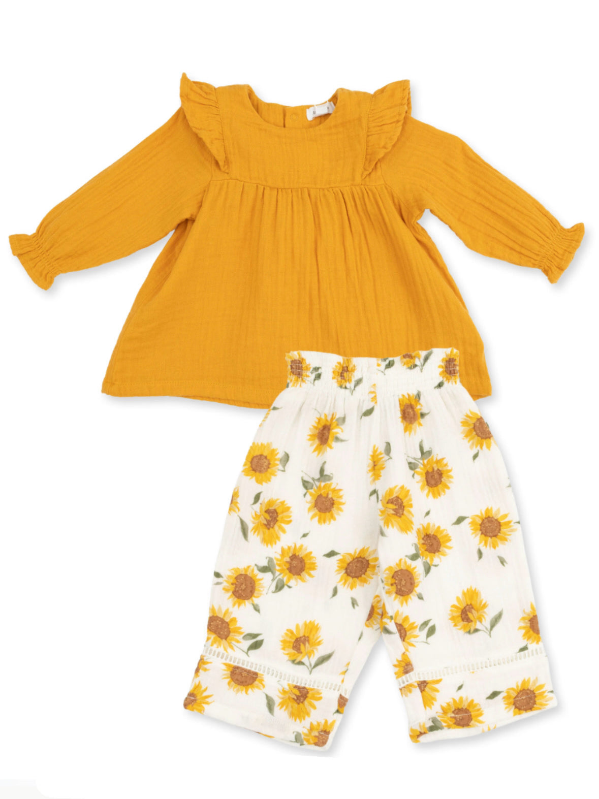 Yellow blouse with ruffled sleeves and white pants adorned with sunflower prints. Ideal for toddlers.