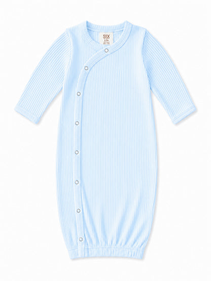 Light blue striped baby gown with long sleeves and snap closure. Ideal for infants up to 3 months.